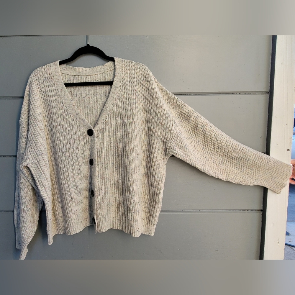SHEIN Cream Knit Sweater - Picture 3 of 4